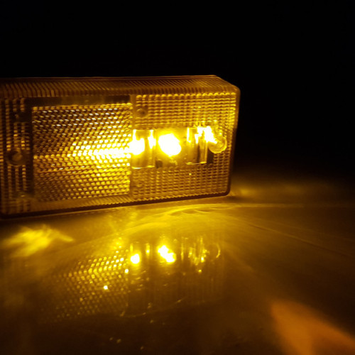 Ліхтар габаритів маркерный жовтий LED МАЗ КАМАЗ 43.3731010 (вир-во Туреччина)